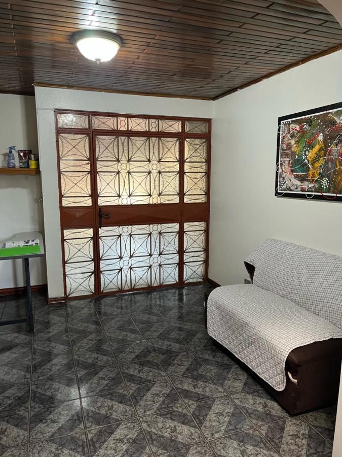 El Mochilero Apartment Картаго Екстериор снимка