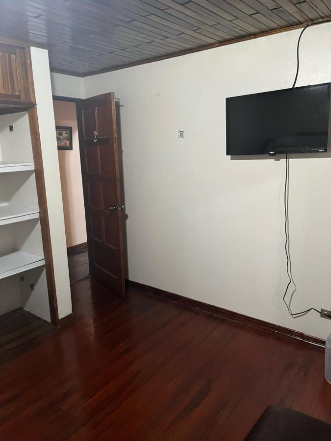 El Mochilero Apartment Картаго Екстериор снимка